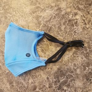 Lululemon Face Mask (Adjustable Ear Loops)
